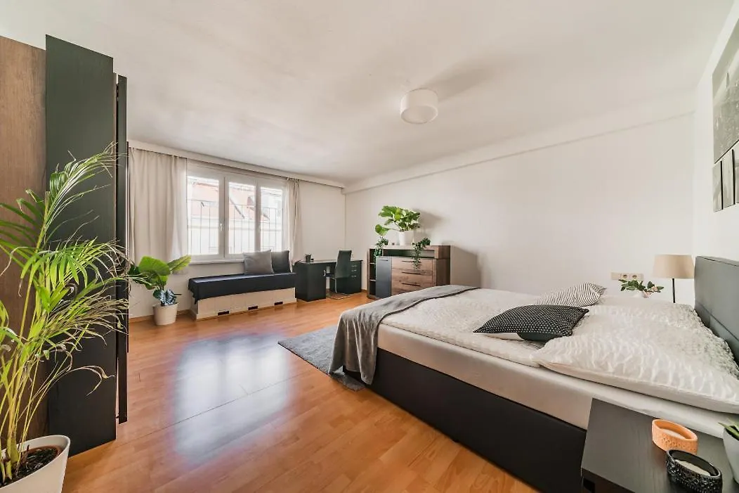 Feelhome-Karmeliterviertel-6 Gaeste-Wifi-Smart Tv Wien 0*,