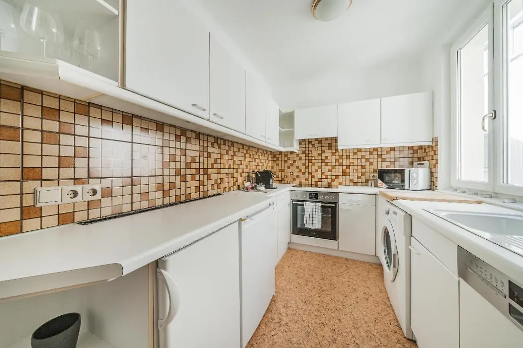 Feelhome-Karmeliterviertel-6 Gaeste-Wifi-Smart Tv Wien