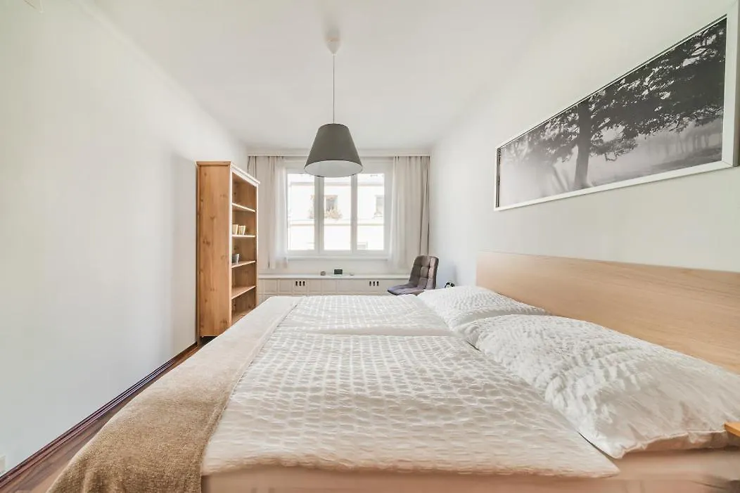 Feelhome-Karmeliterviertel-6 Gaeste-Wifi-Smart Tv Vienna 0*,  Austria