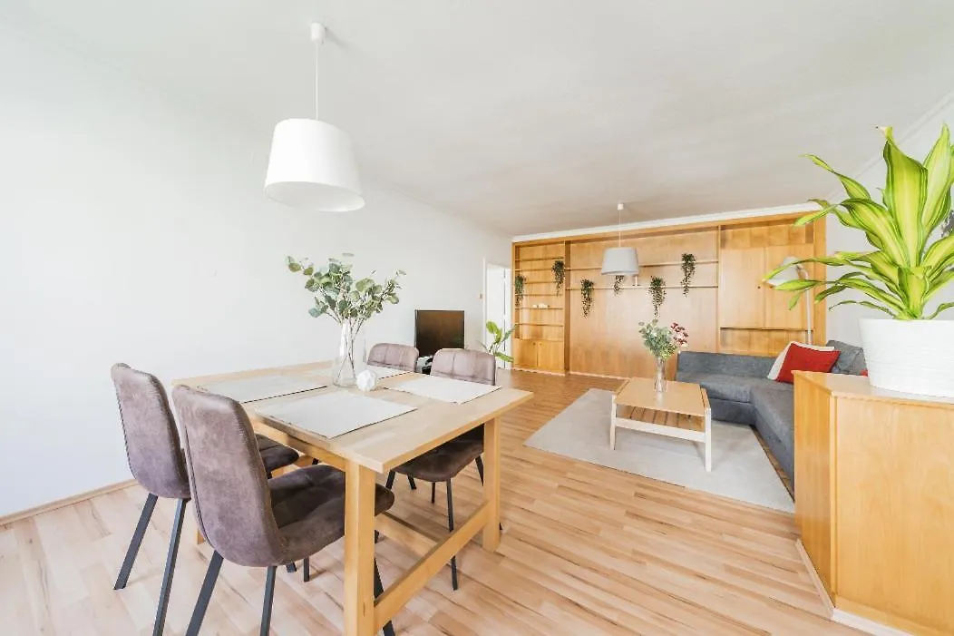 Feelhome-Karmeliterviertel-6 Gaeste-Wifi-Smart Tv Vienna Apartment